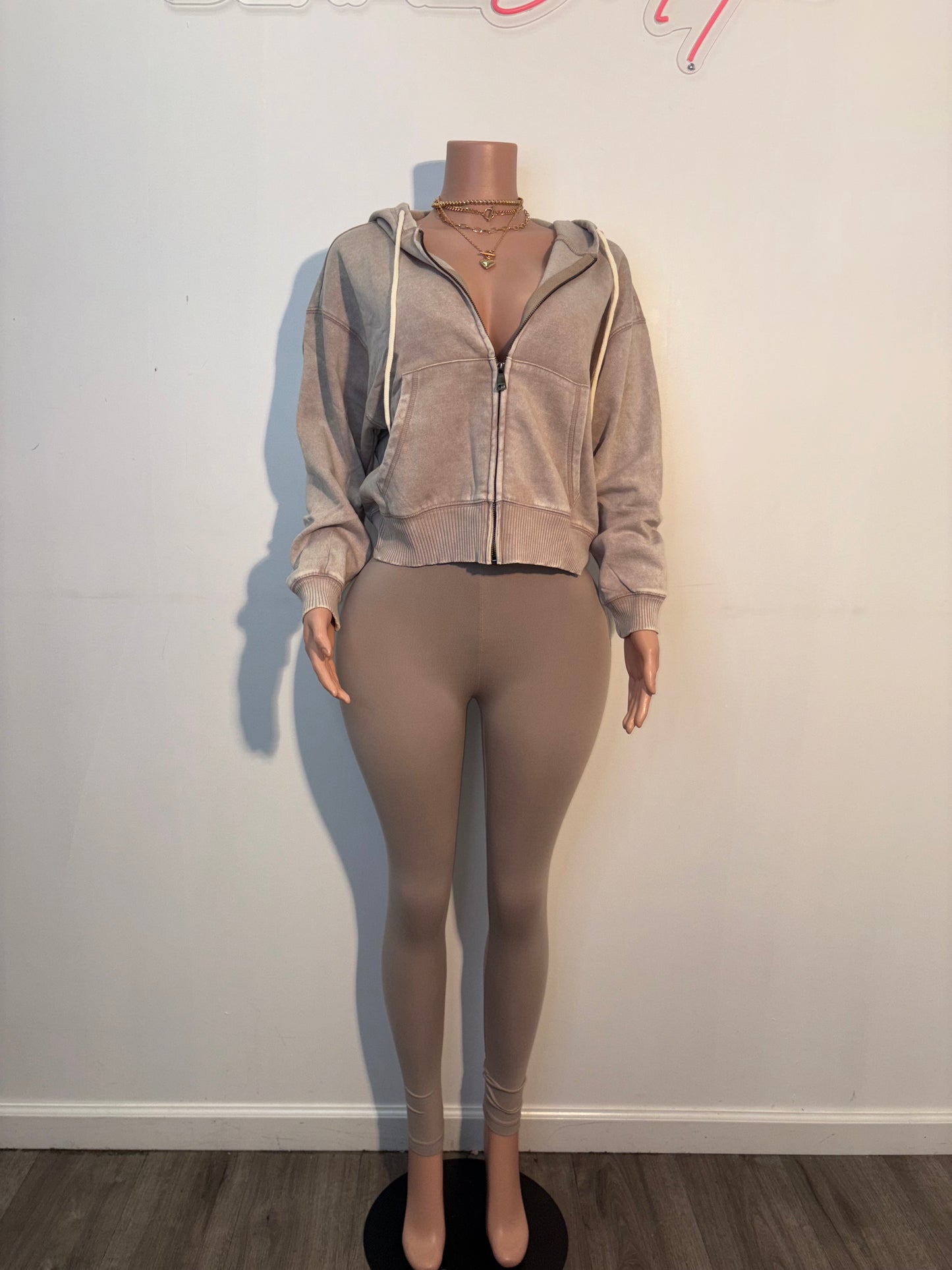 Basic Kassidy | Sets