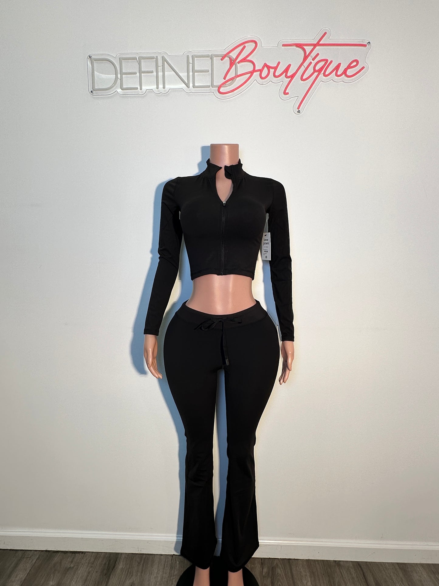 Jessie Drawcord | Set