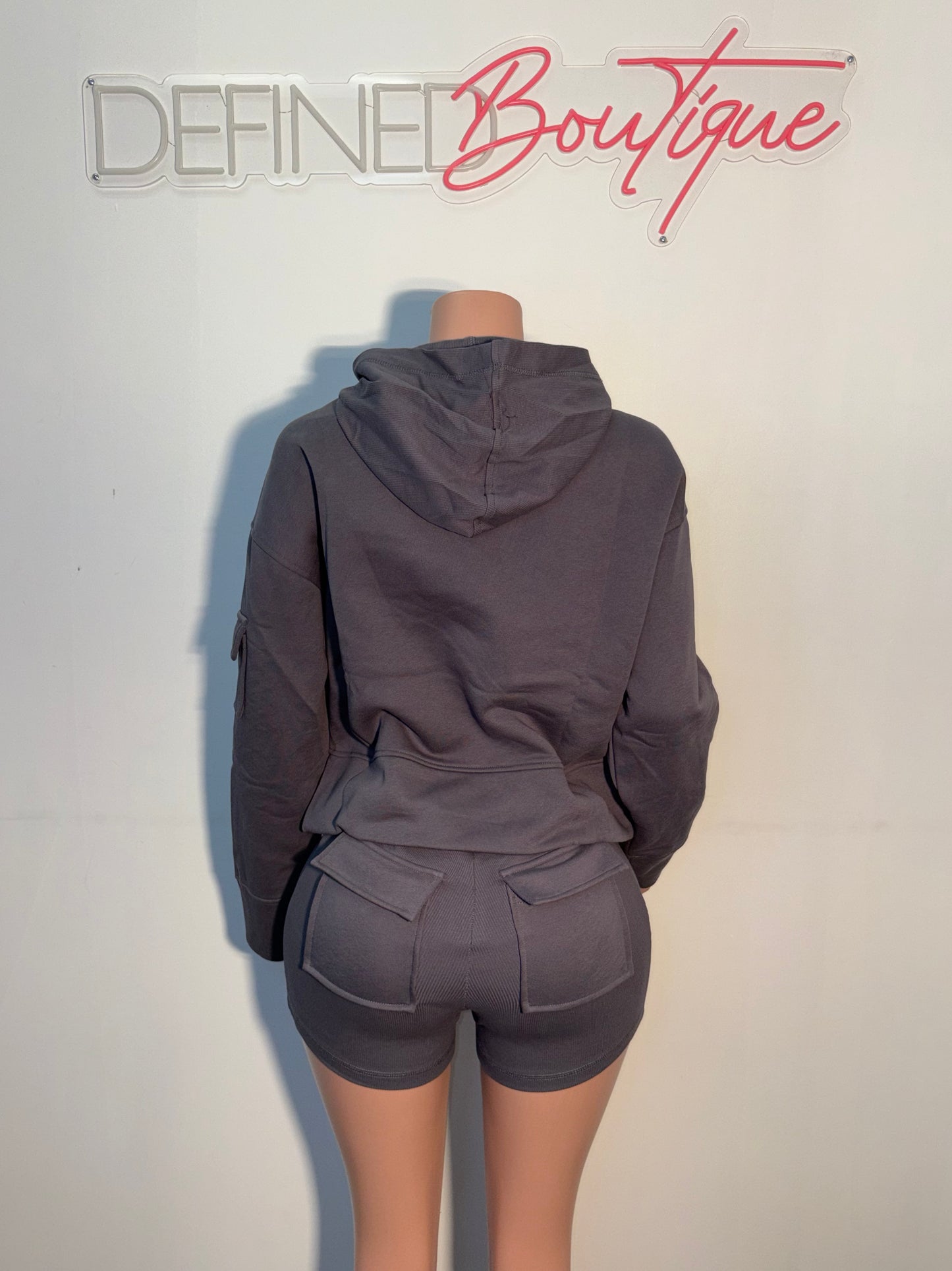 Ty Short | Set