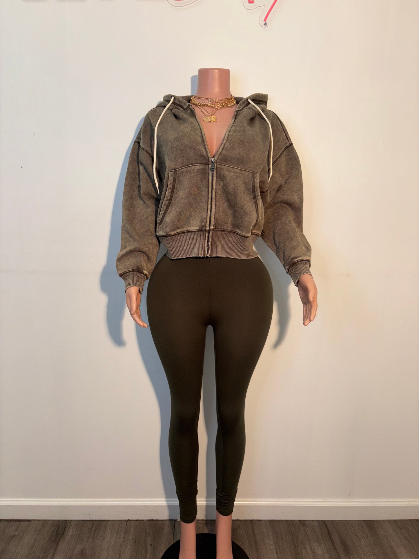 Basic Kassidy | Sets