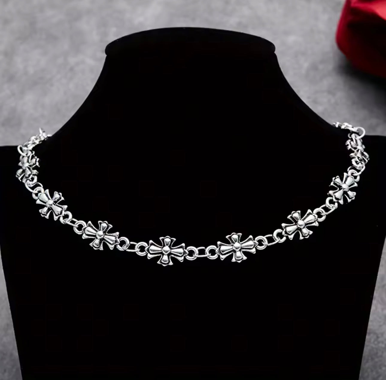 Crossin | Necklace