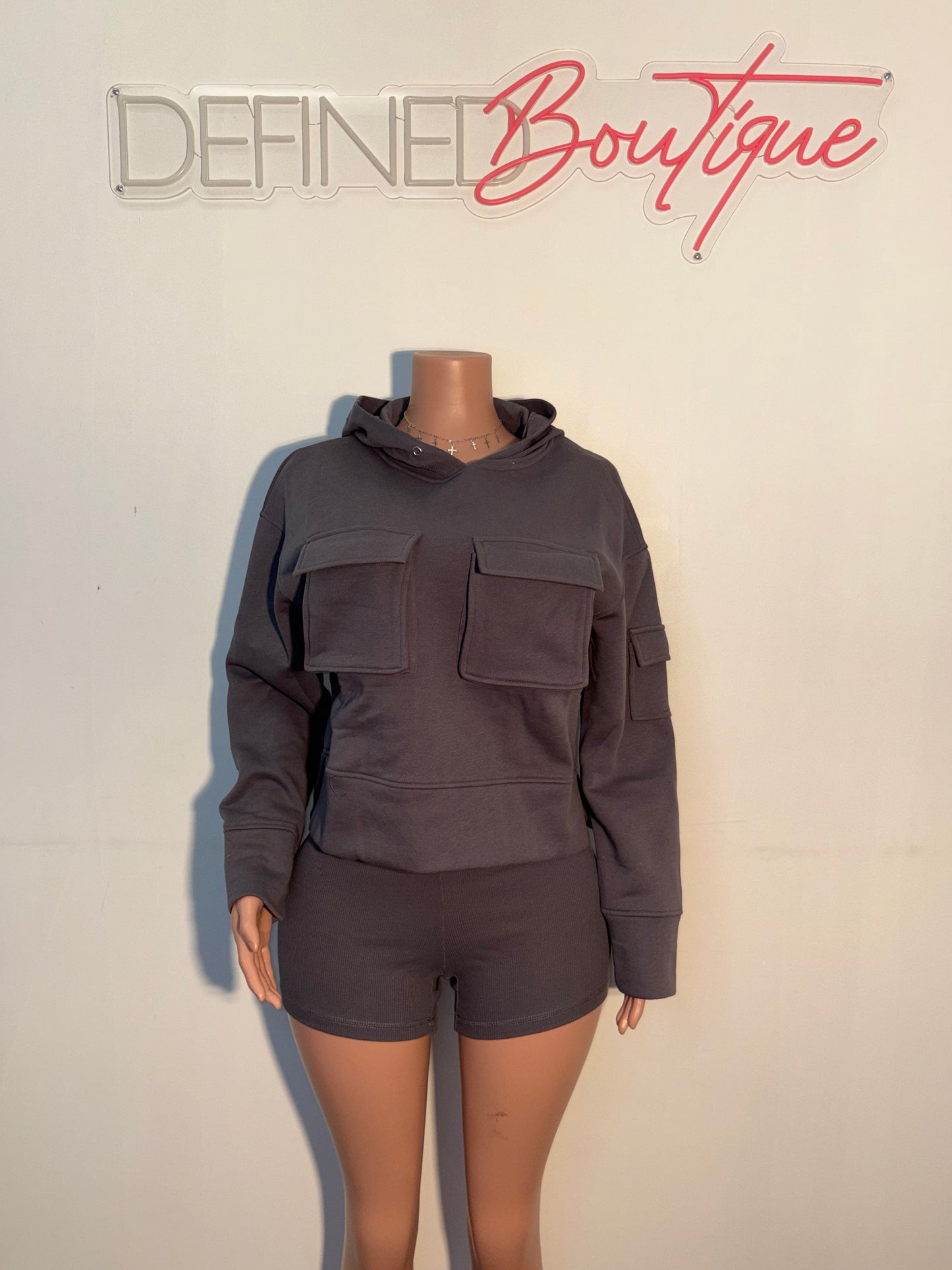 Ty Short | Set