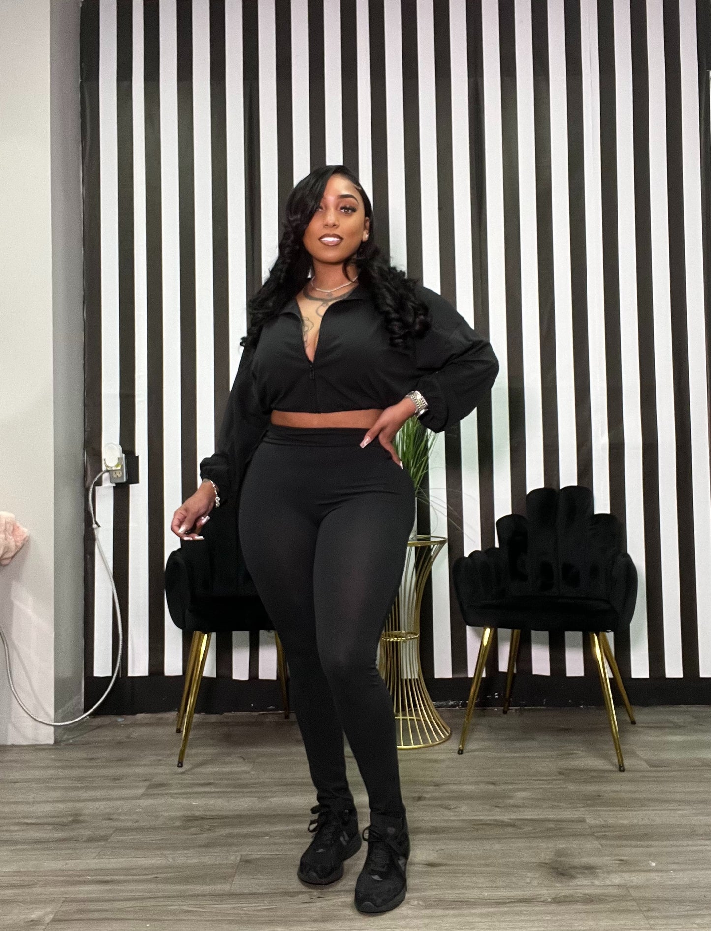 Mingle | Set
