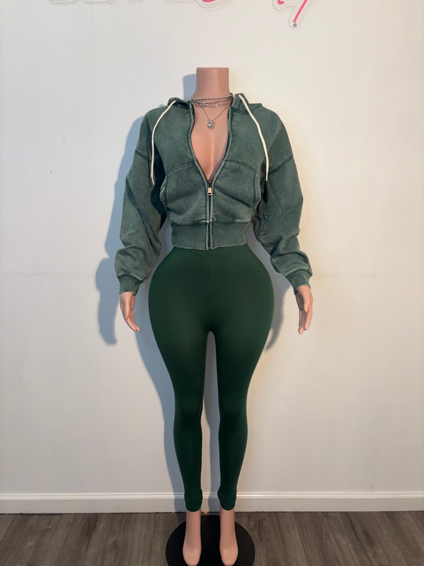 Basic Kassidy | Sets