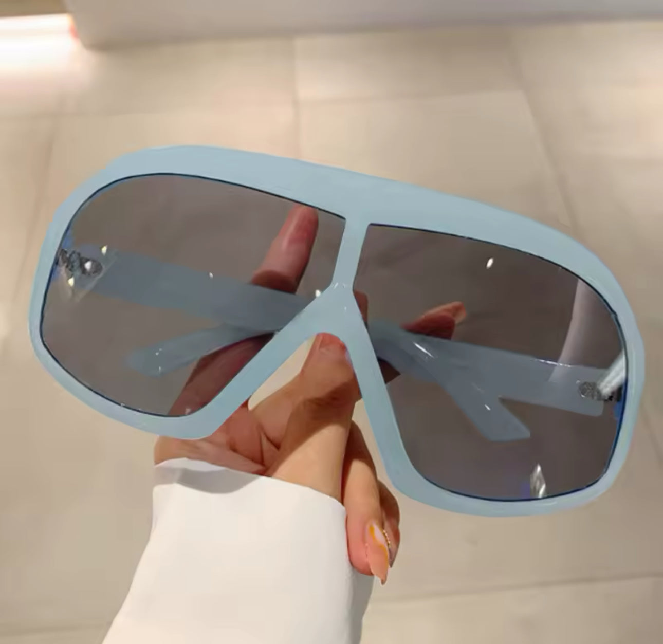 Marie | Shades