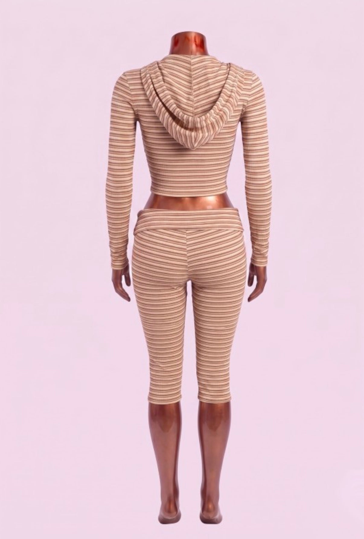Kee Capri | Set