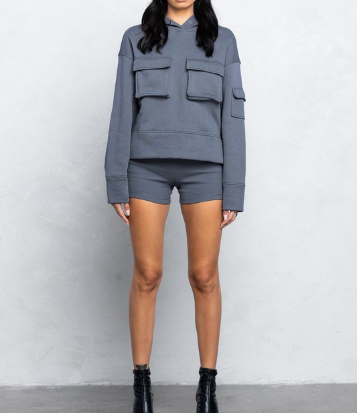 Ty Short | Set