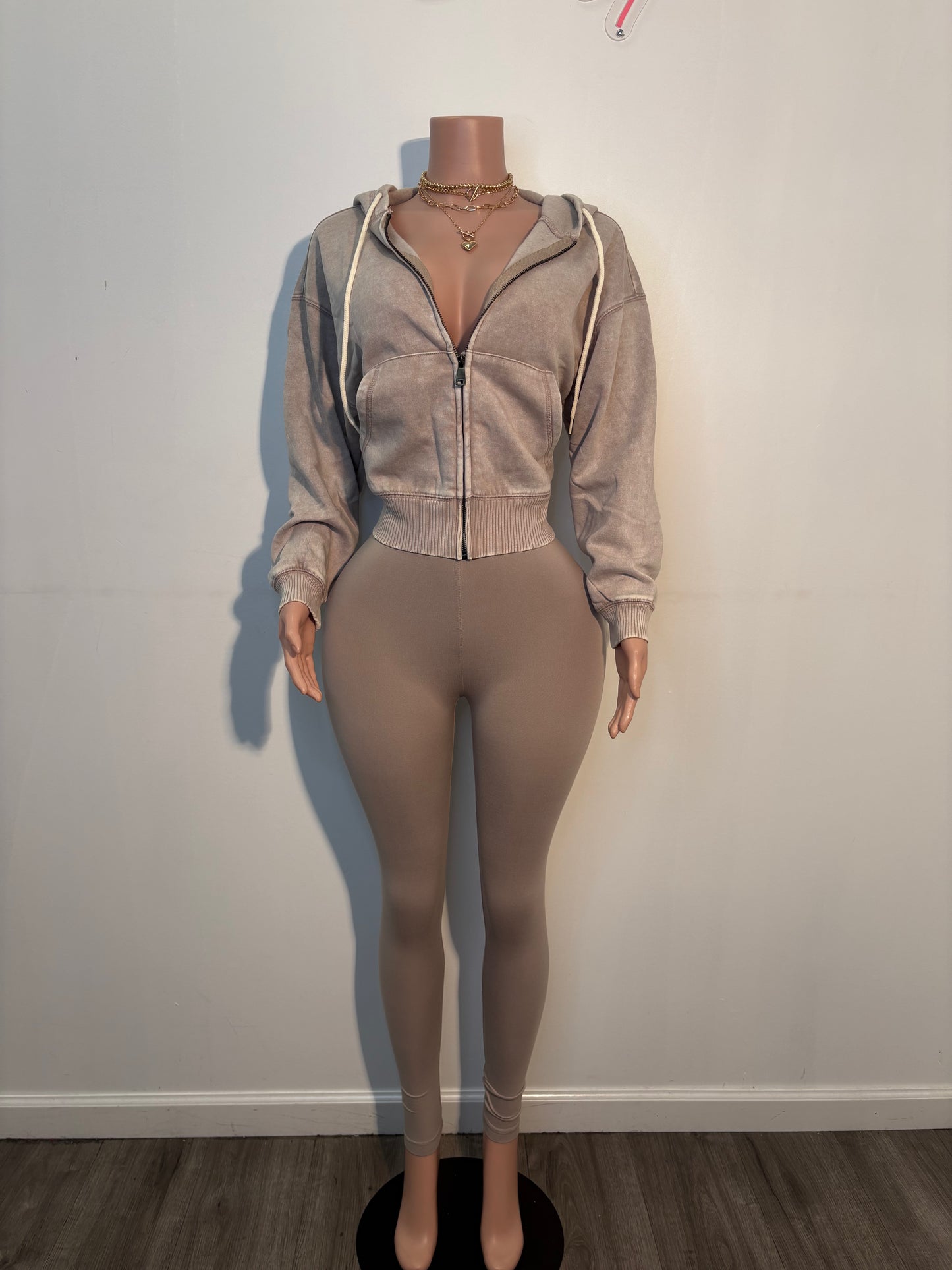 Basic Kassidy | Sets