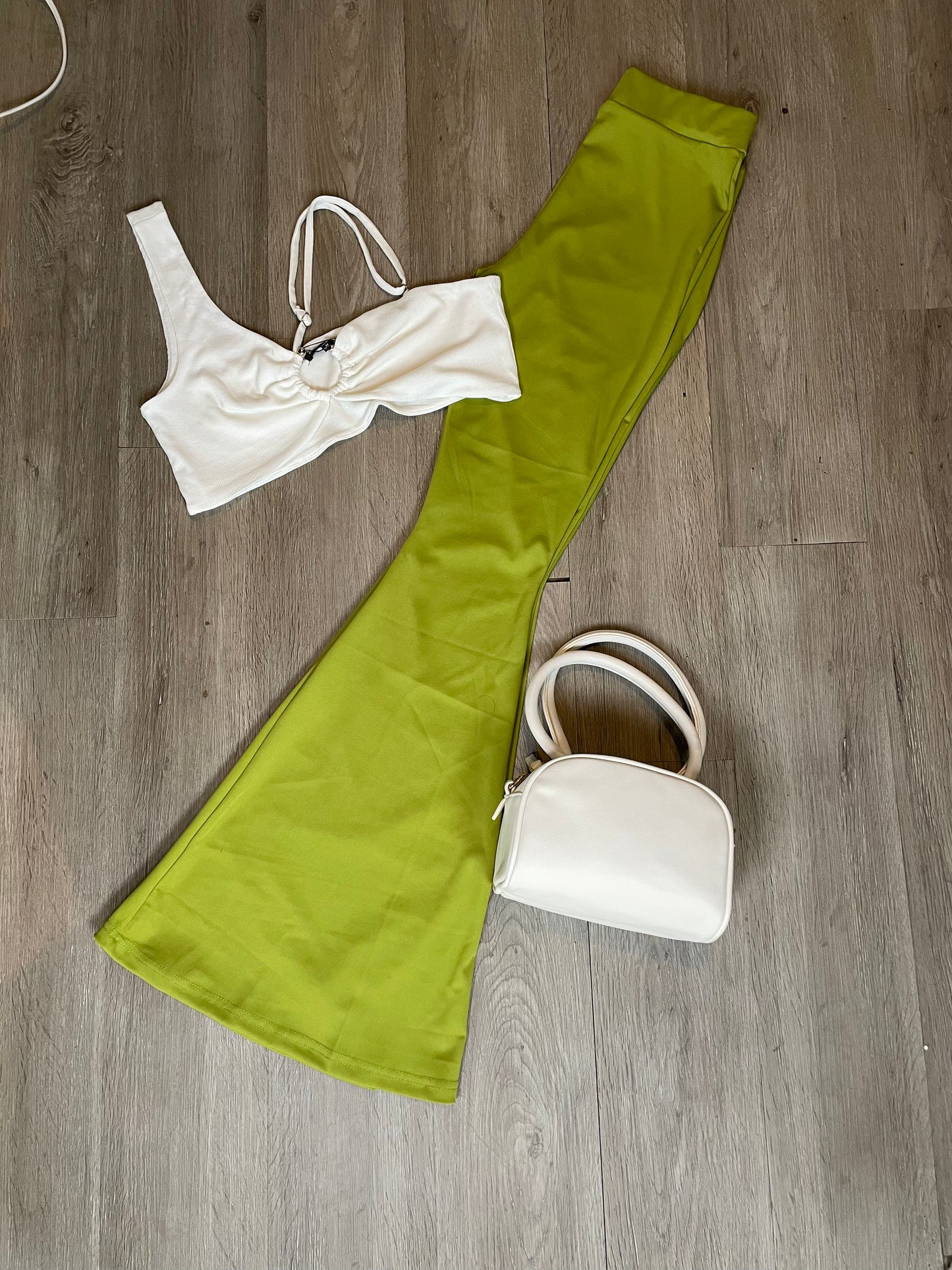 Azy | Flare Pants