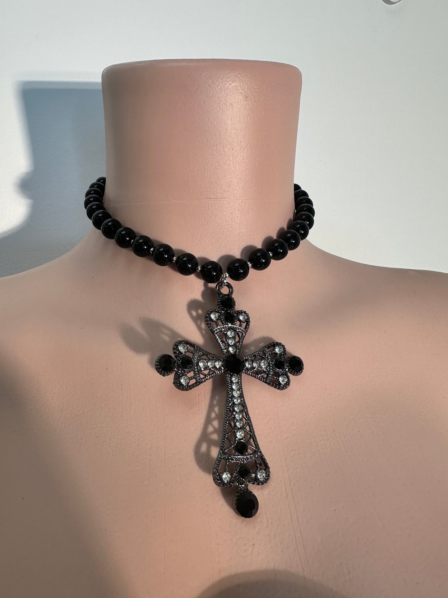 Ferri Cross | Necklace