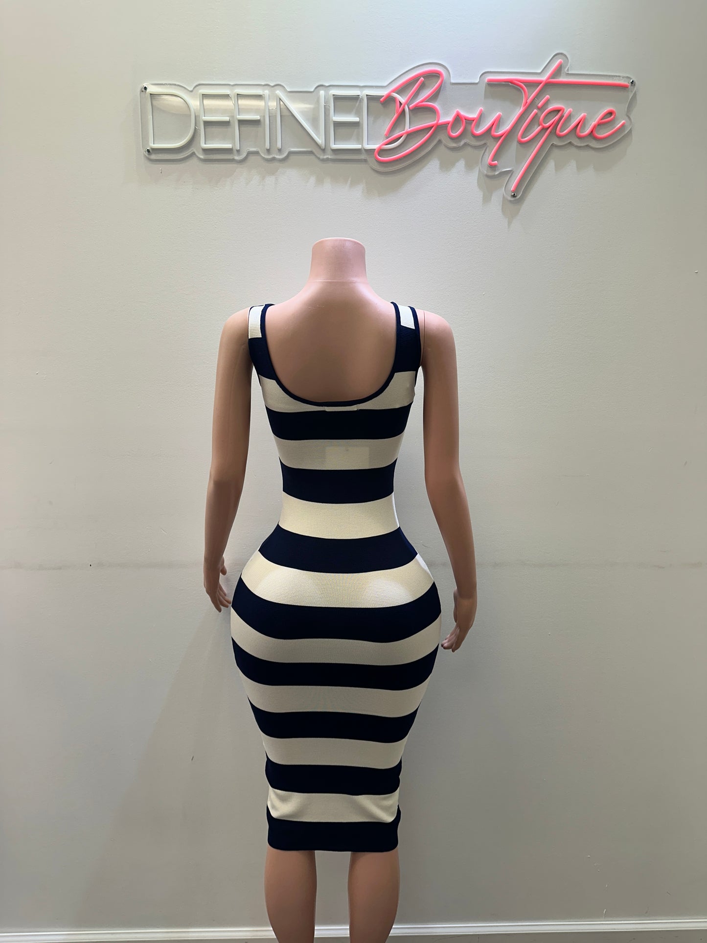 Dasi | Dress