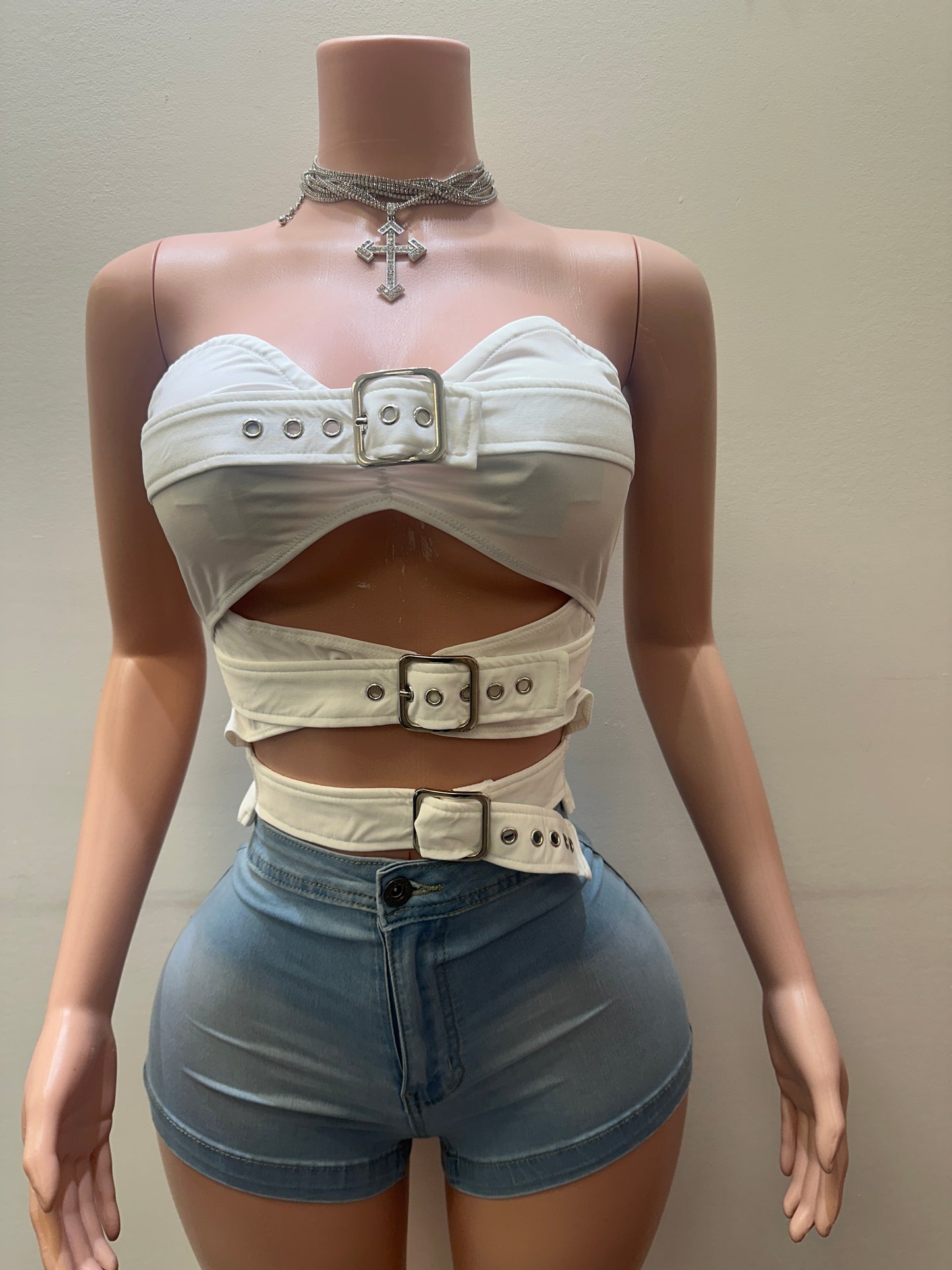 Buckled | Top