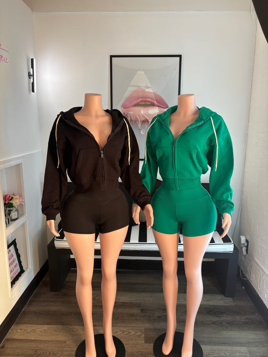 Kass Short | Set