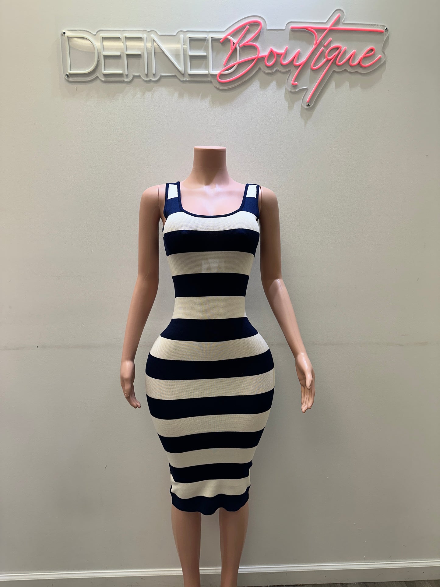 Dasi | Dress