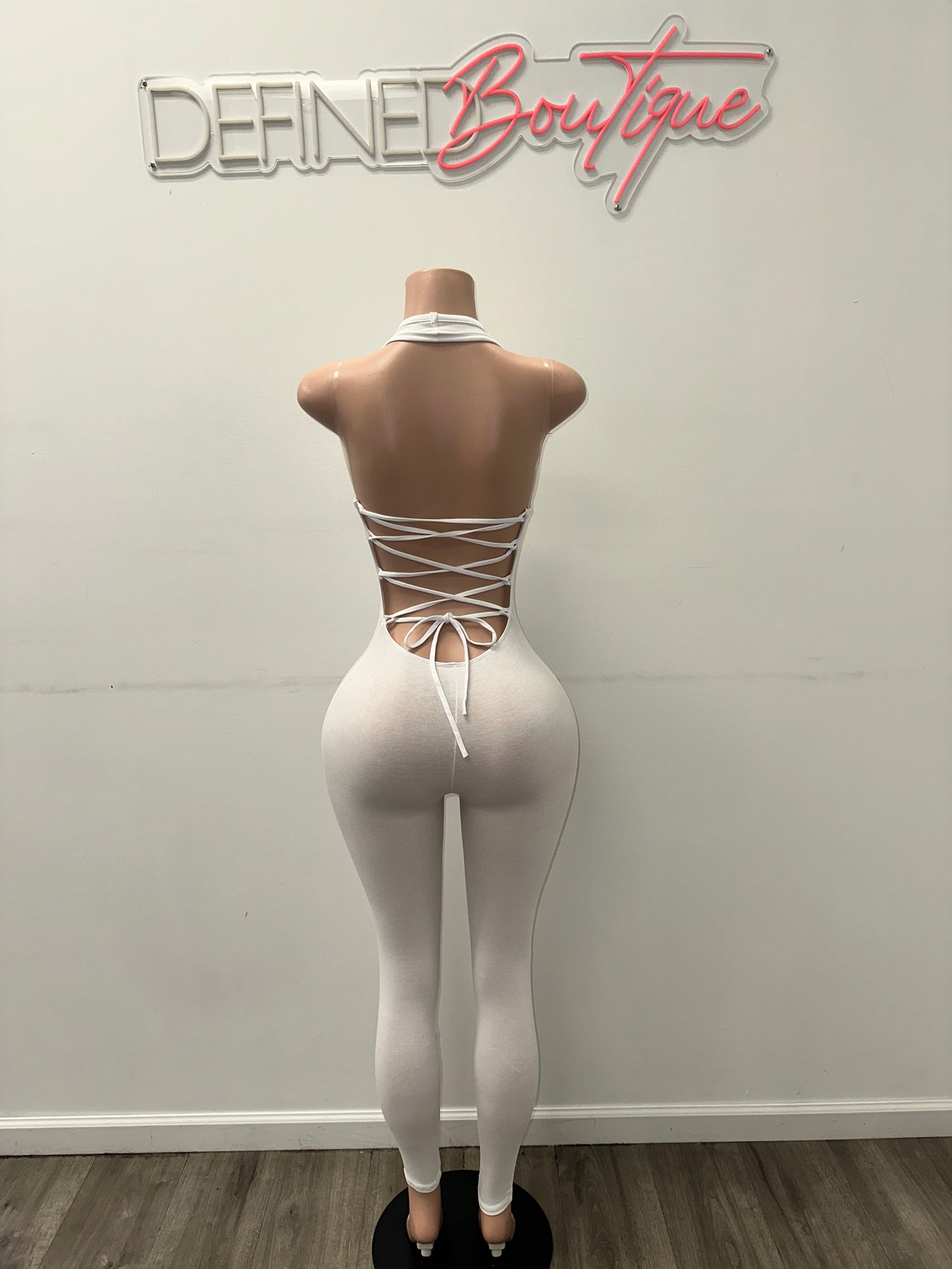 Tera Halter | Jumpsuit