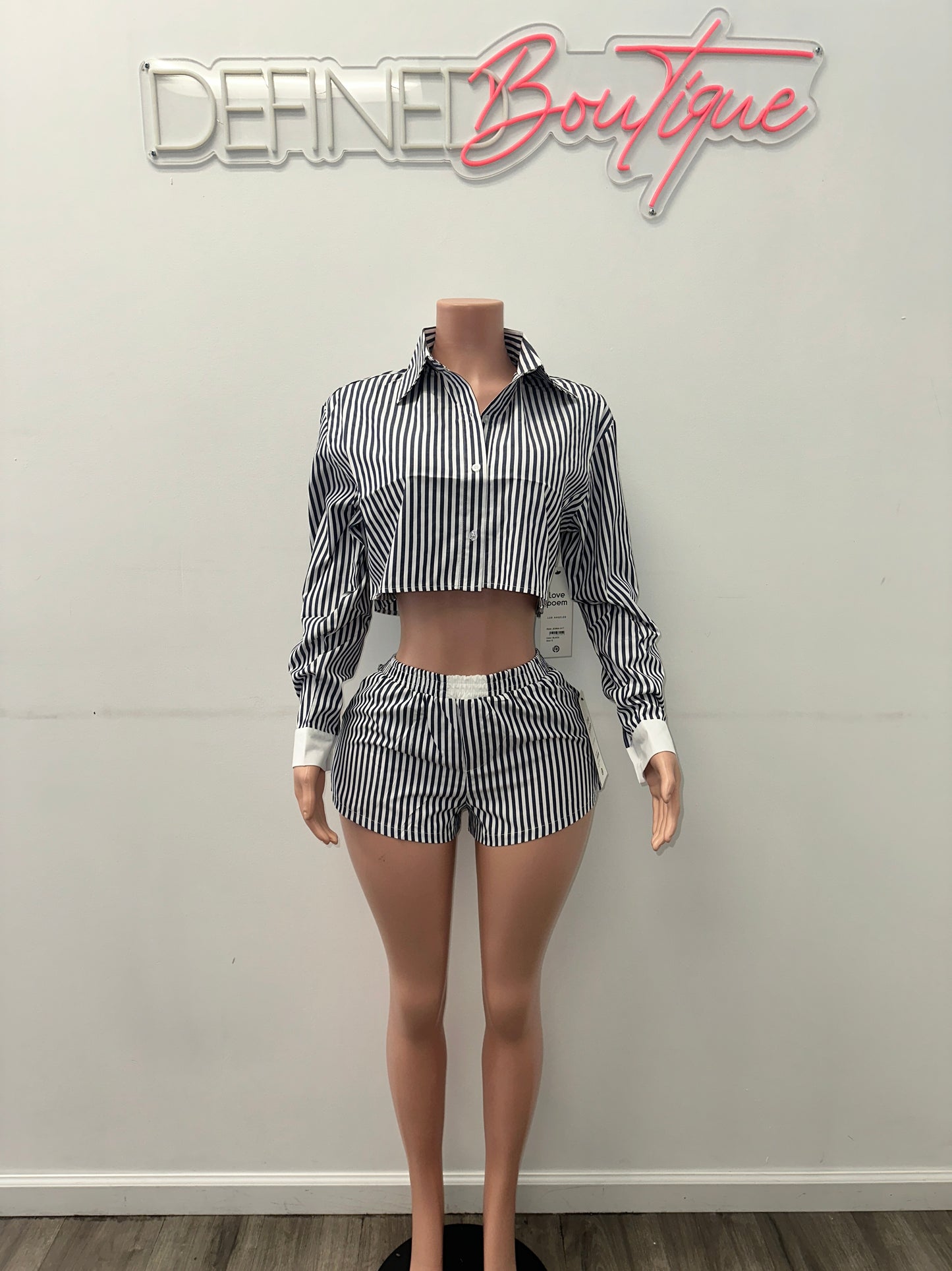 Ali Pinstripe | Set