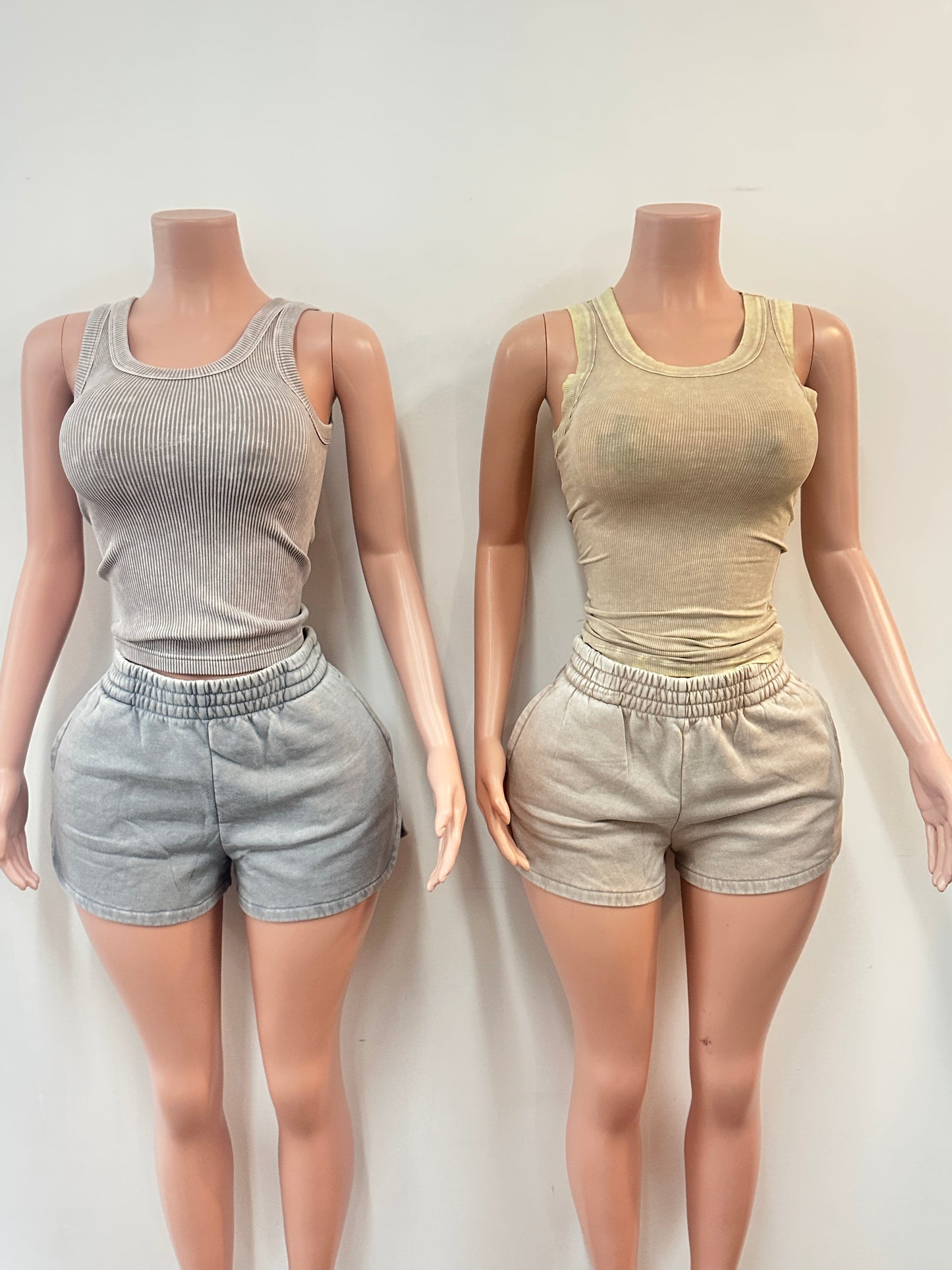 Ashed Tank | Set