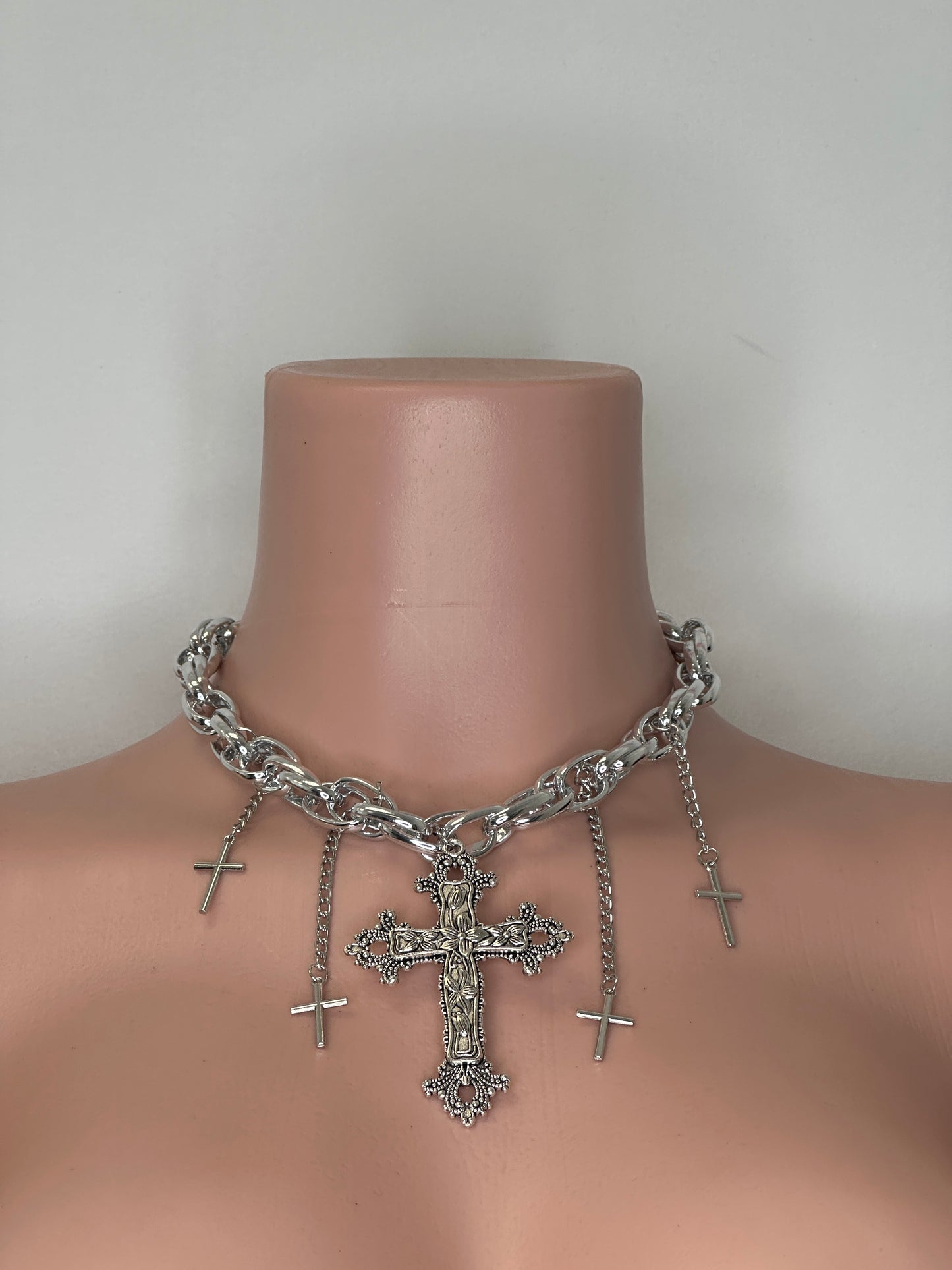 Single Cross | Necklace