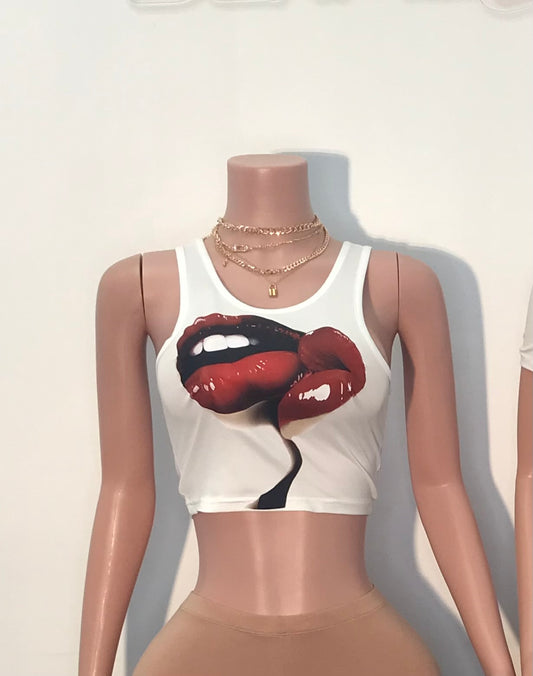 Lipz | Tank