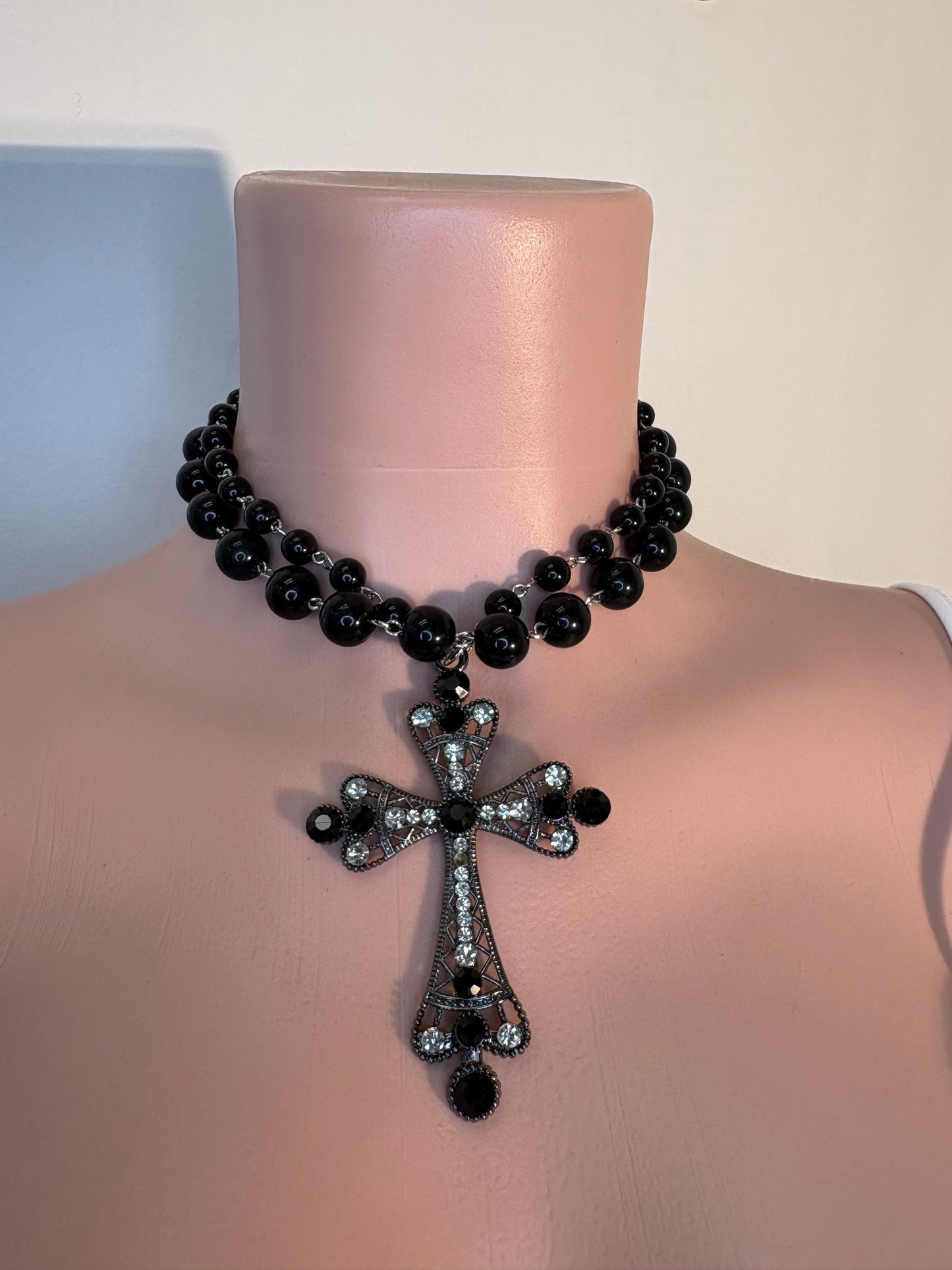 Ferri Cross | Necklace