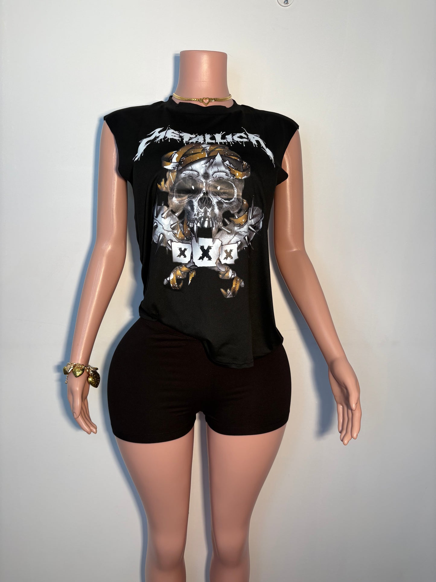 Met Graphic | Tee