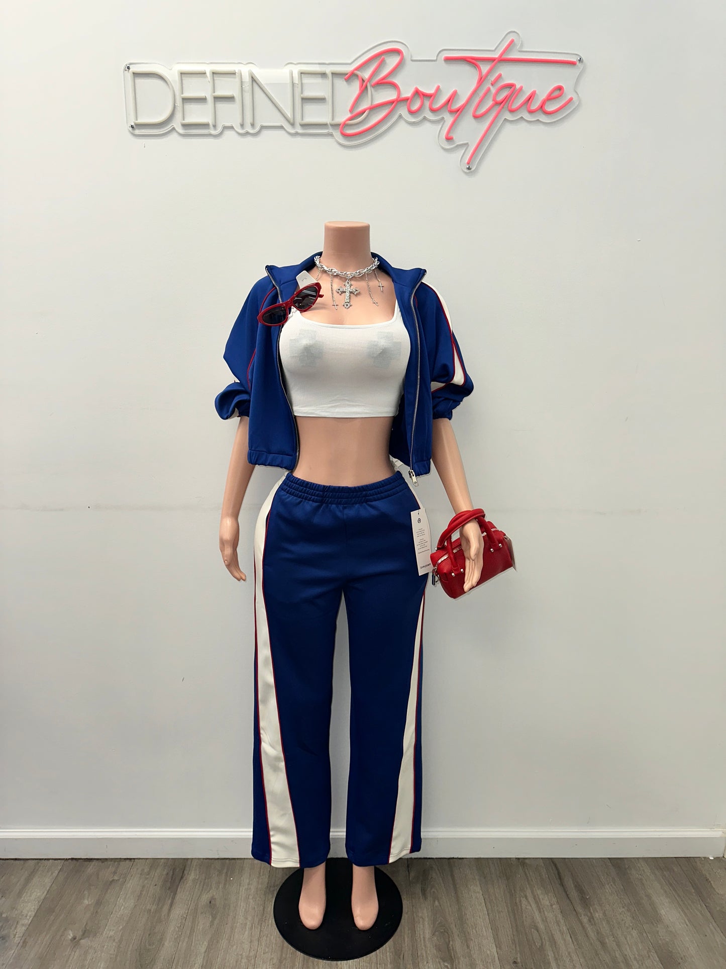Victory | Set