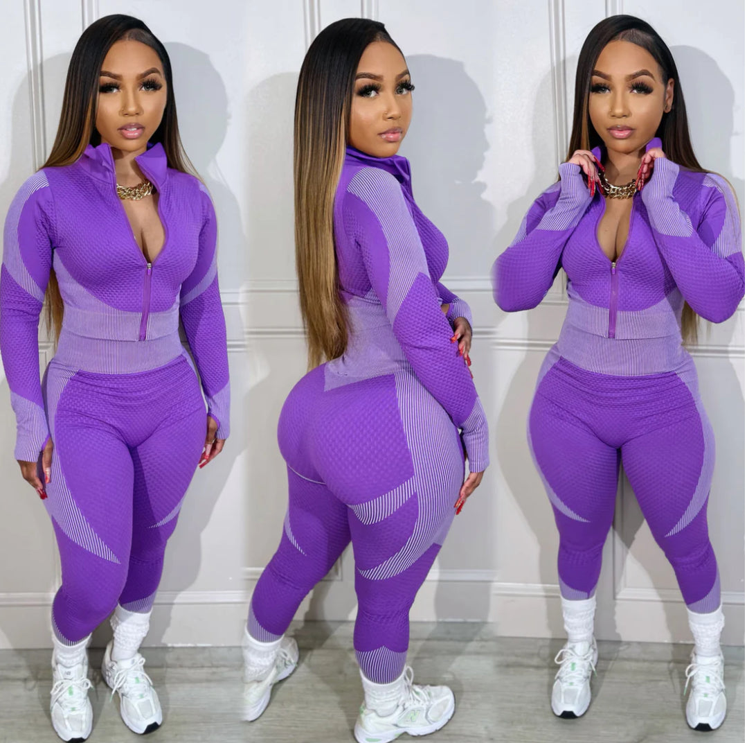 Taryn | Set