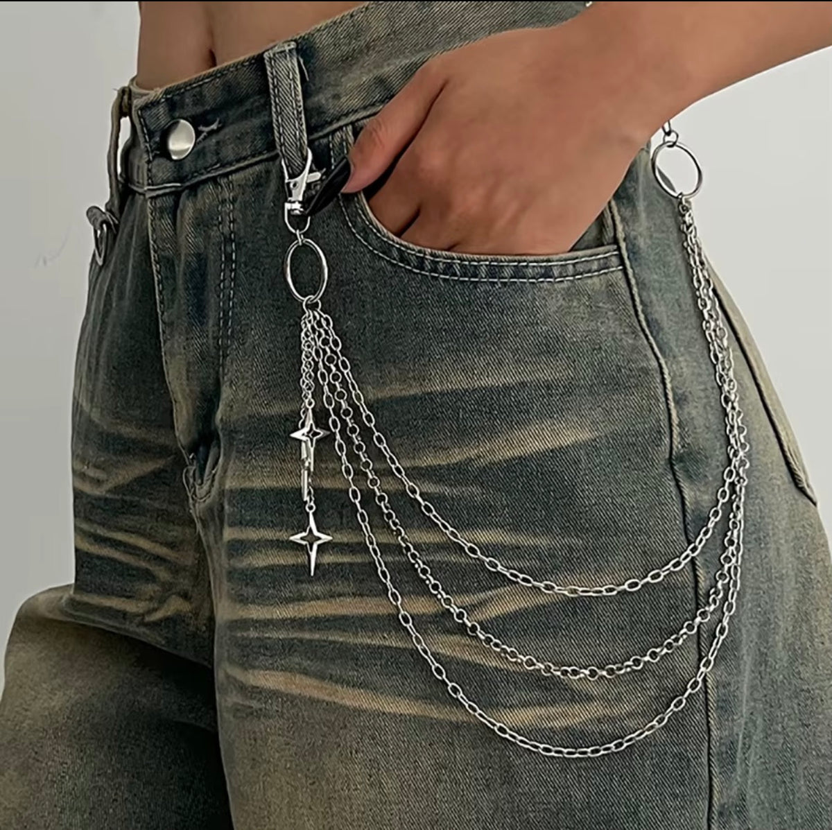 Star Studded | Chain Belt