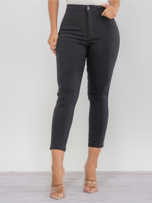 Kadi Capri | Pants