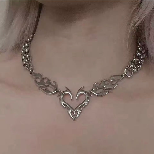 Gotham Heart | Necklace