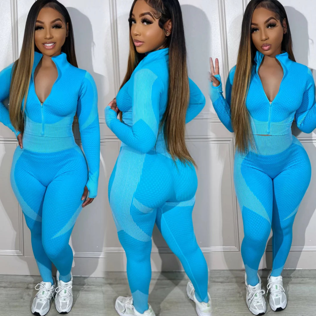 Taryn | Set