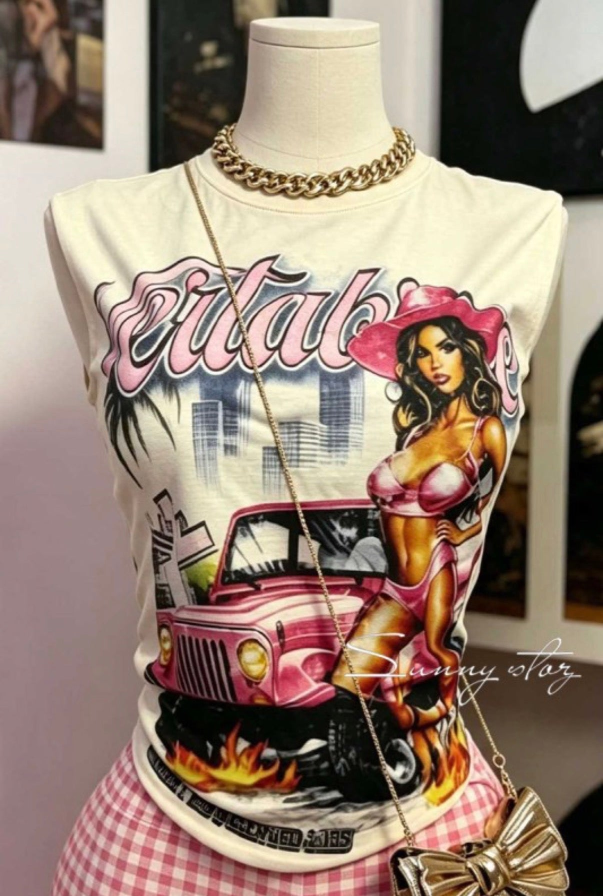 Hottie Graphic | Tee