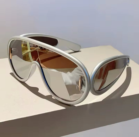 Karinne | Shades