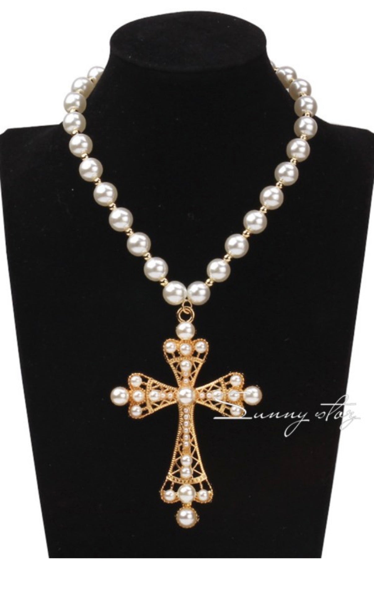 Pearl Cross | Necklace