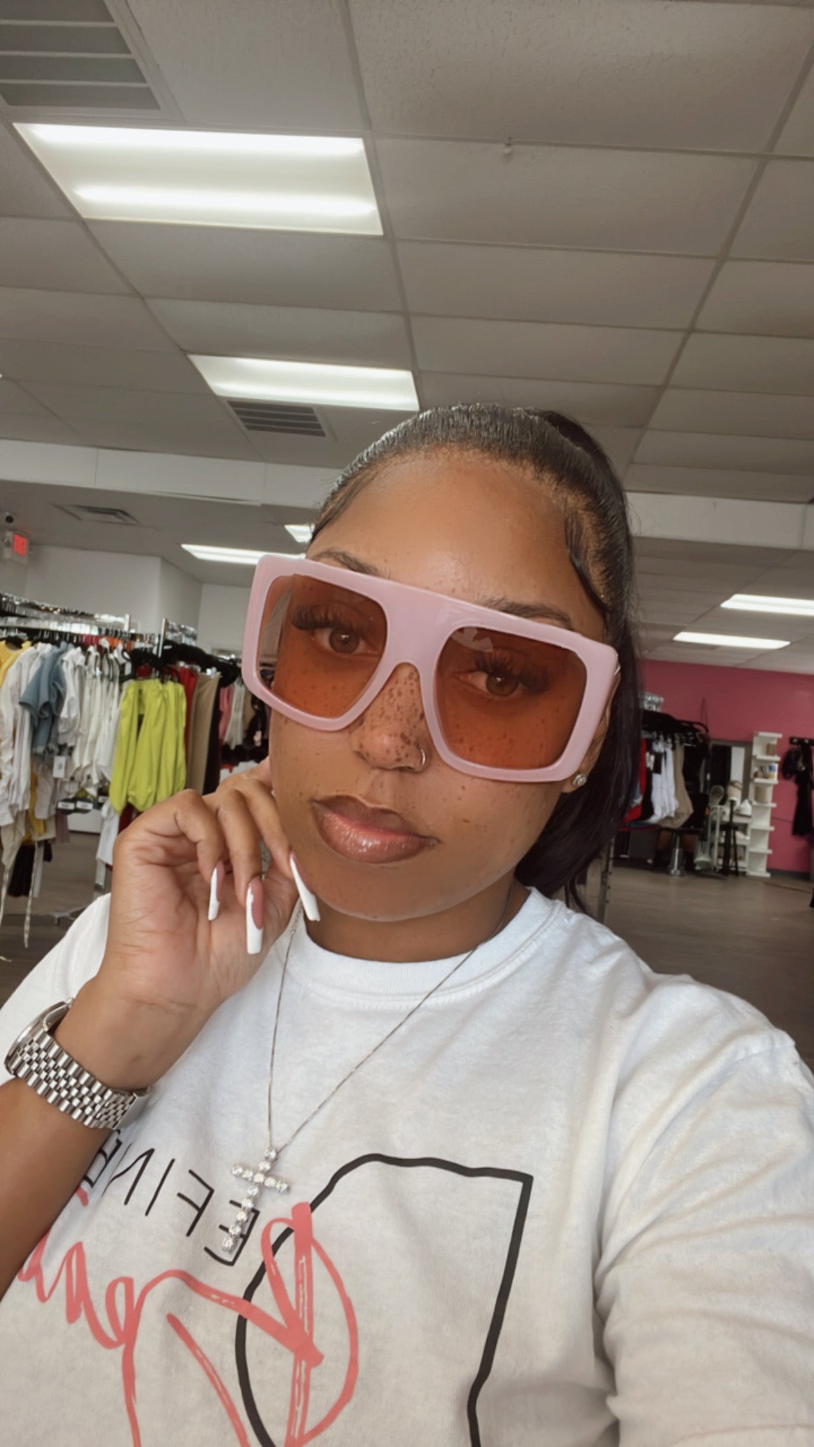 Bia | Shades
