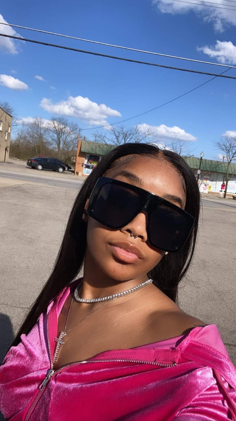 Bia | Shades